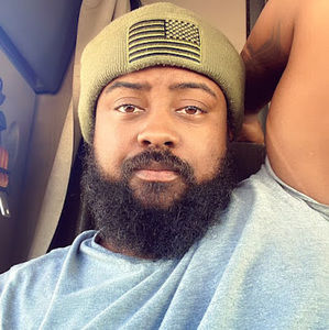 Meet your Posher, Gregory